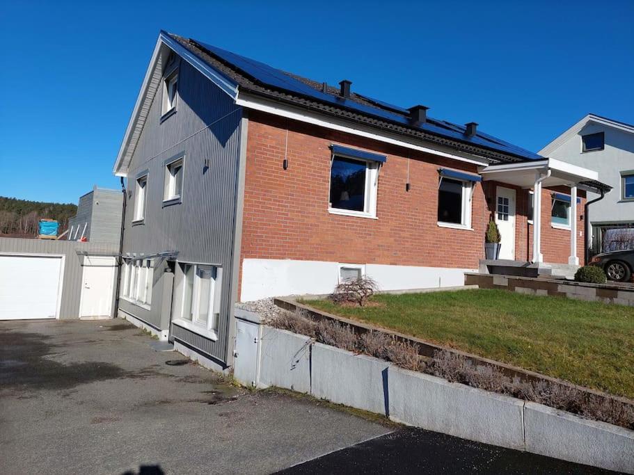 Laegenhet Pa Landet Naera Stan Lejlighed Jonsered Eksteriør billede